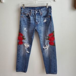 Levi's cropped 501 T embroidered jeans 24 x 26